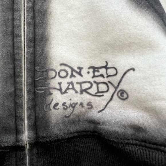 Ed Hardy "Punks not Dead” new with tag! - Picture 4 of 6